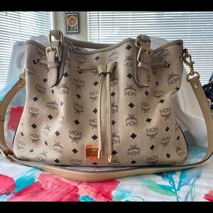 Mcm Authentic large drawstring shoulder bag